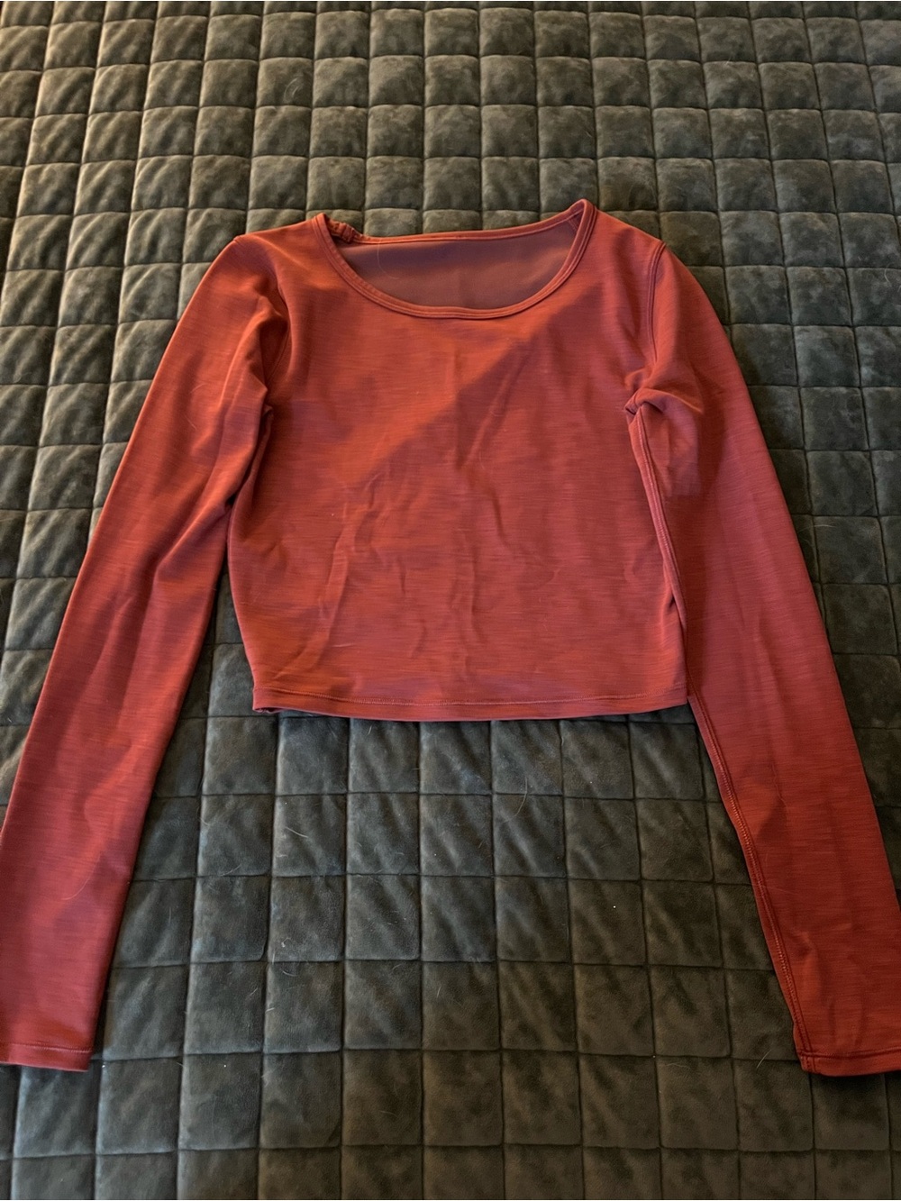 Lululemon long sleeve crop